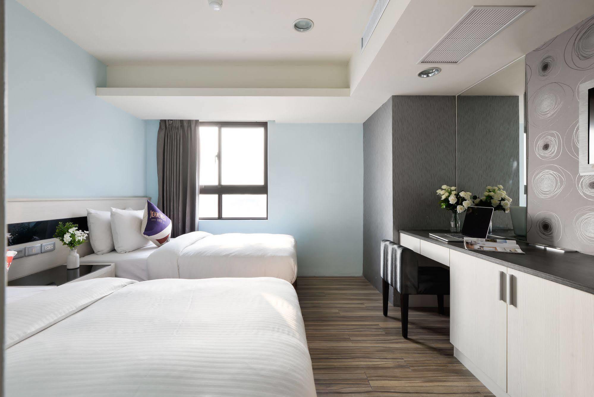 Taichung Saint Hotel Extérieur photo