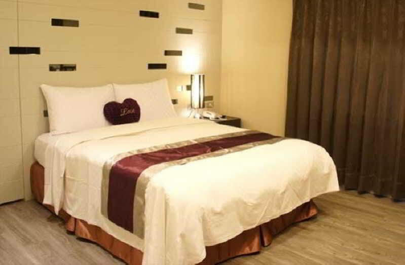 Taichung Saint Hotel Extérieur photo