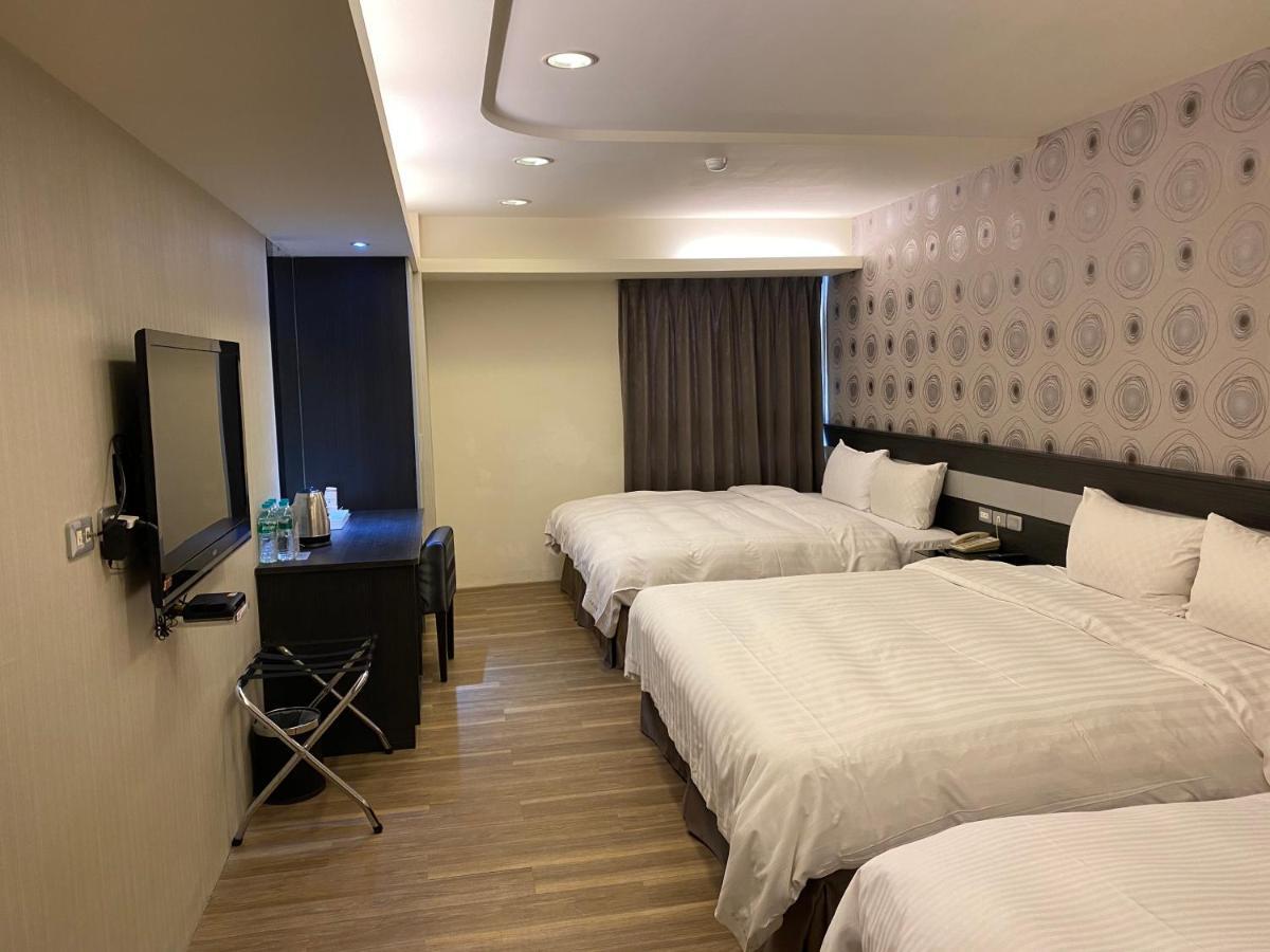 Taichung Saint Hotel Extérieur photo
